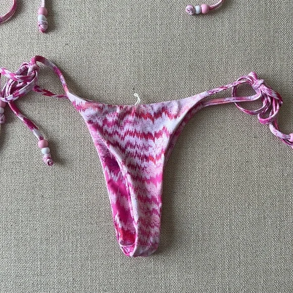 Tiger Mist pink bikini - Picture 2 of 2